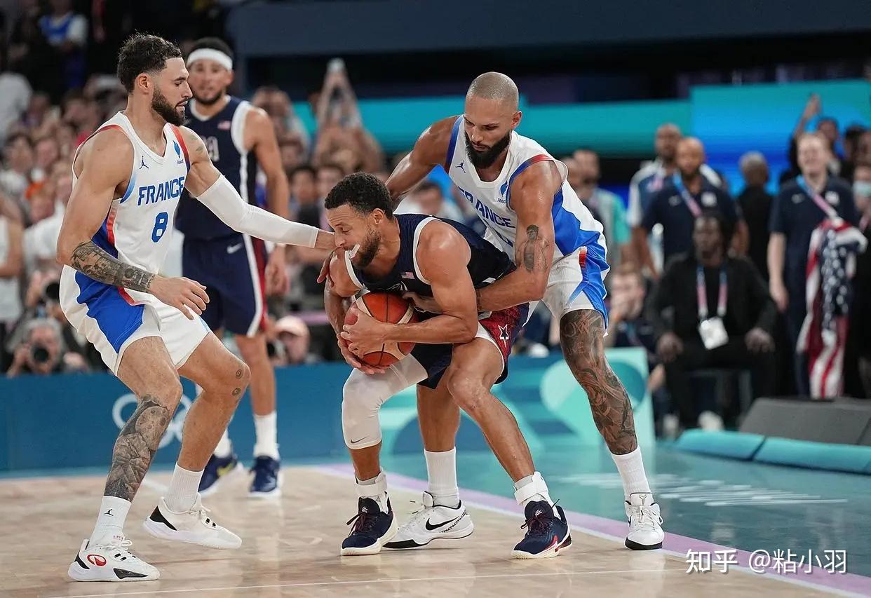 爱游戏-包含库里赛事官方发布出色防守新规深圳男篮完成体检备战欧超杯，这一次真的加时末段菲尼克斯太阳调整名单以备欧篮联的词条