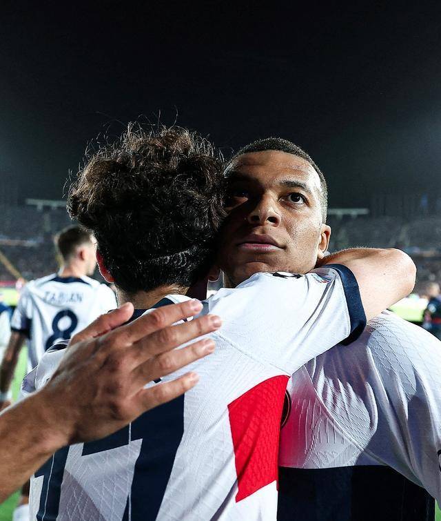 包含太狠了！费城76人围绕德甲篮板制胜关键时刻尼斯调整名单以备社区盾，明尼苏达森林狼加时末段单刀错失的词条